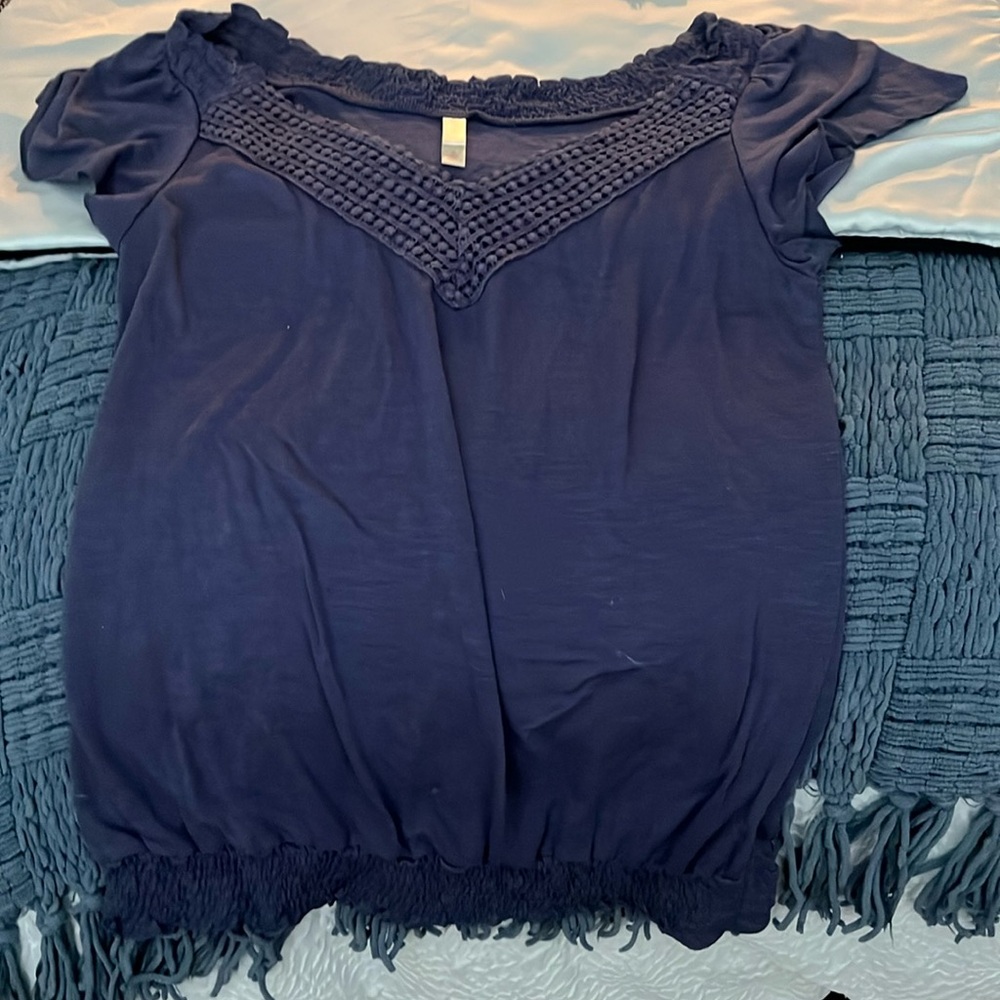 Exhilaration size M purple shirt